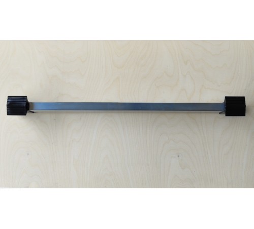 Упор поперечный 1000мм (пластик.насадки)