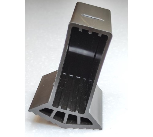 Упор поперечный 1000мм (пластик.насадки)